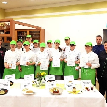 © vegan.at Vegucation im Lehrplan: Vegane Kochausbildung in der ecole güssing
